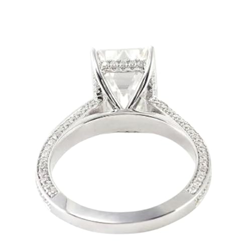 Bague d'anniversaire moissanite et pierre de naissance d'avril