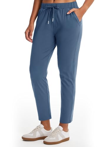 Jogging golf fitness randonnée yoga avec ce pantalon de sport femme léger 7/8