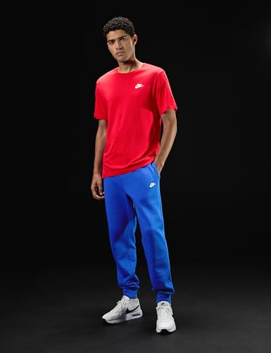 Image of Nike Men's Sportswear Club T-Shirt
