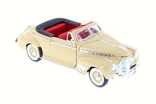 1941 Chevy Special Deluxe Convertible Escala 1:24 miniatura 2