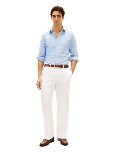 Image of Tommy Hilfiger Men's Long Sleeve Oxford Shirts in Regular Fit, Men's Button Down Shirts, Also Available in Big and Tall