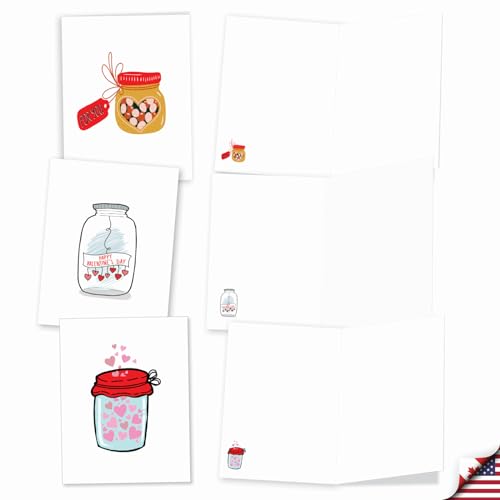 Cartes de notes assorties au motif artistique cœurs dans une bouteille de qualité
