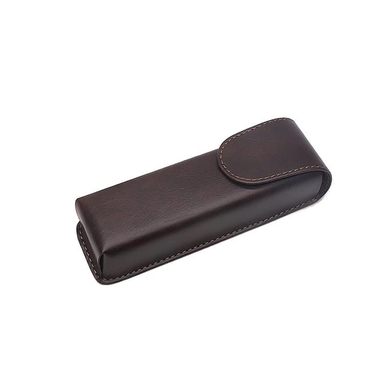 Boîte à lunettes en cuir pour protéger vos verres de presbytie