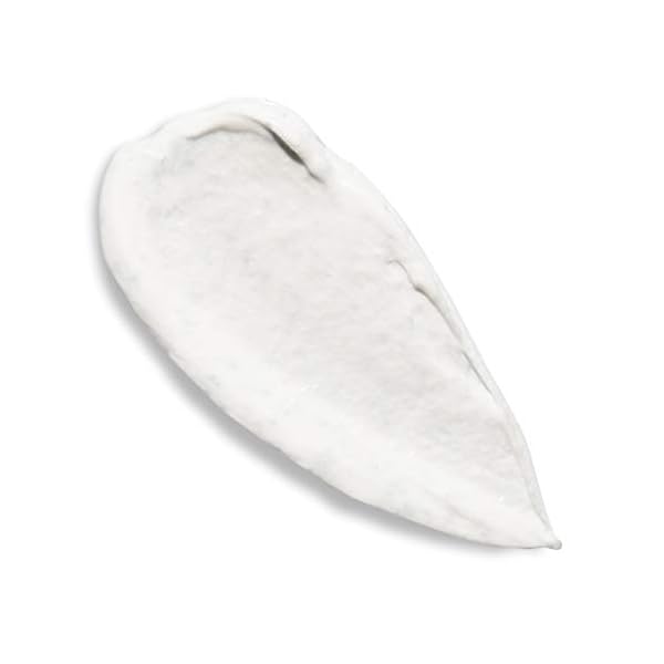 Clean-Clear-Daily-Pore-Facial-Cleanser-for-Soft-Smooth-Skin-Oil-Free-Acne-Face-Wash-for-Normal-Oily-Combination-Skin-Care-55-oz Clean & Clear Daily Pore Facial Cleanser for Soft, Smooth Skin, Oil-Free Acne Face Wash for Normal, Oily & Combination Skin Care, 5.5 oz