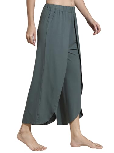 Image of Silvertraq Women's Padded Moto Crop Tee