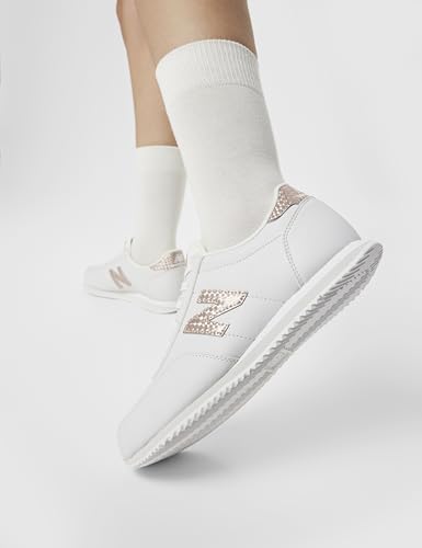 Image of New Balance Women 720 Sneaker
