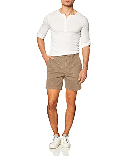 Image of Amazon Essentials Men's Classic-Fit 7 inch Chino Shorts