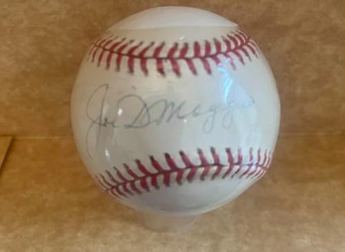 JOE DIMAGGIO NY YANKEES SIGNED VINTAGE A.L. BASEBALL YC BECKETT AUTH