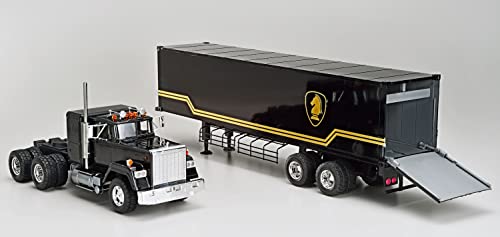 Maquette Knight Rider KR-05 Aoshima 1/28 : assemblage précis sans défaut d'ajustement