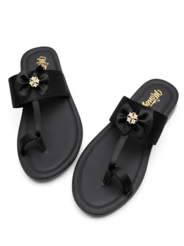 Image of Women's Black Flat Sandal