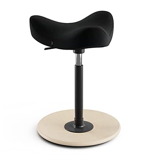 Varier Move - Sgabello Ergonomico ad Altezza Regolabile, con Supporto in Posizione Semieretta - Base in Legno Naturale e Tessuto Nero di Alta Qualità