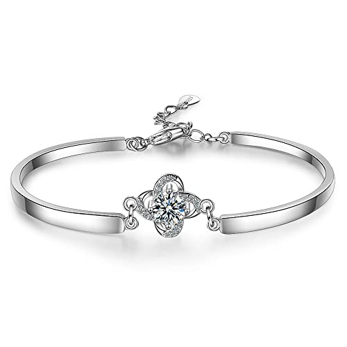 Bracelets en zircone cubique de Fleur de Bracelets pour sublimer vos soirées