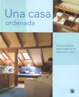 Paperback Una casa ordenada [Spanish] Book