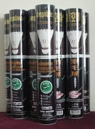 Aeroplane Shuttlecock Black Label EG1130