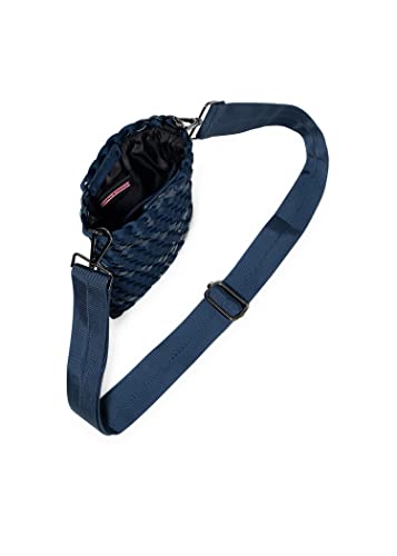 Haute Shore - Shay Pacific Woven Phone bag4