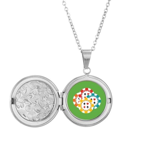 Collier médaillon jetons de casino l'éclat des couleurs premium