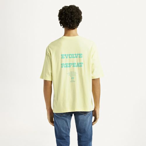 Image of Levi's Men's Printed Regular Fit T-Shirt