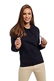 Sudadera con capucha y bolsillo canguro. Confeccionada en suave felpa de algodón presenta terminaciones elásticas en puños y bajo. Una prenda imprescindible para los días de relax. Regular fit. Capucha forrada y ajustable. Logo bordado a color contraste a la altura del pecho izquierdo.