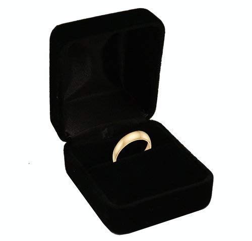 Geff House Black Velvet Ring Box