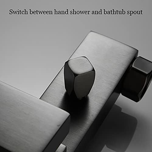 Douche cascade de bain et robinet mural pour en finir avec les rincages difficiles