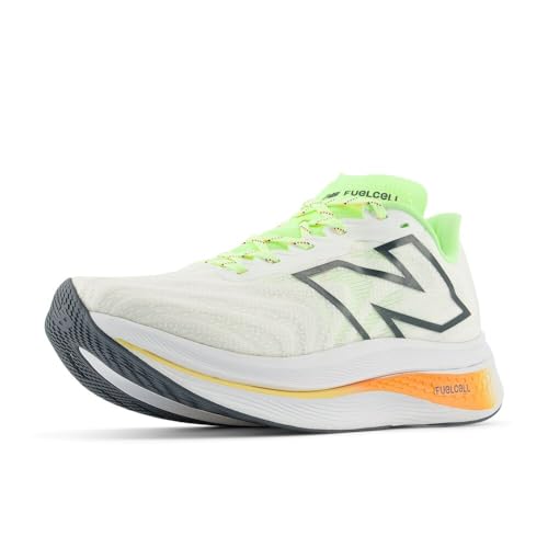 New Balance FuelCell SuperComp Trainer V2