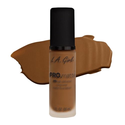 L.A. Girl PRO.Matte Foundation, Nutmeg GLM683