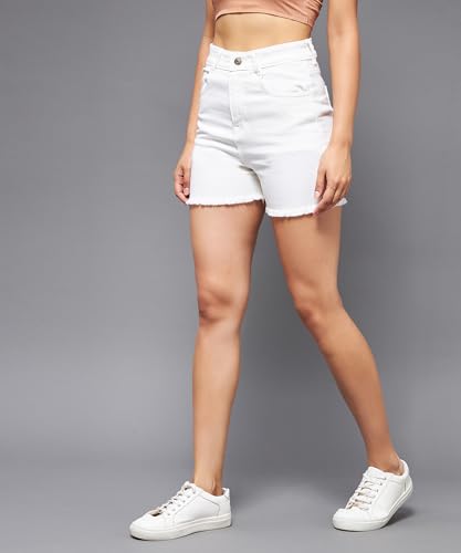 Image of Miss Chase Women's Relaxed Mid Rise Regular Non Stretchable Denim Shorts