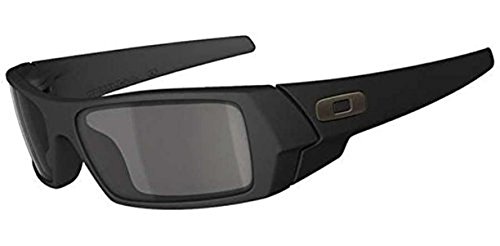 Oakley Gascan Sunglasses Matte Black/Grey & Carekit Bundle