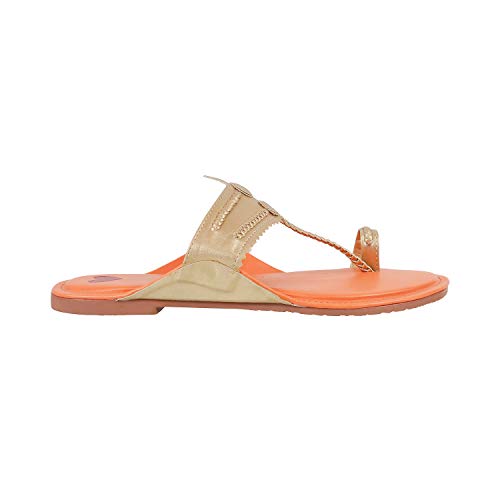 Image of Metro Women's Gold Leather Stylish Fashion Kolhapuris