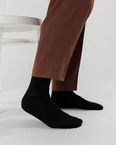 BAGGU Ribbed Sock2