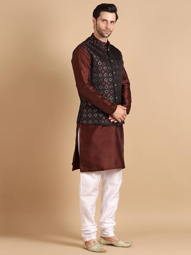 Image of men's Silk Blend Kurta Pejama & Waistcot Set