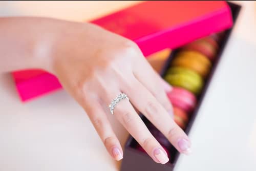 Eternity Moissanite Ring, Wedding Rings for Women, 2.0 Carat 5 Stone Moissanite Ring 925 Sterling Silver D Color VVS1 Princess Cut/Radiant Cut/Emerald Cut Lab Created Diamond Half Eternity Engagement Wedding Band for Women Size 5-113