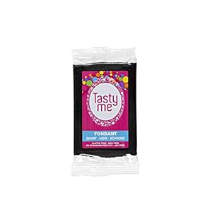 Tasty Me Rolfondant – Fondant Zwart 500 gram. Suikerpasta , Fondant en marsepein .Voor bakken en taart ook gluten vrij.