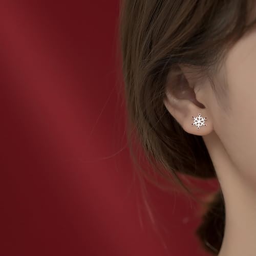 Reffeer Solid 925 Sterling Silver Christmas Tree Studs Earrings for Women Teen Girls Snowflake Studs Earrings Asymmetric Christmas Earrings2