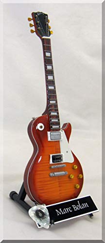 MARC BOLAN Guitare Miniature T-REX avec médiator - Les Beatles, Paul McCartney, John Lennon, RIngo Starr, George Harrison MARC BOLAN Guitare Miniature T-REX avec médiator