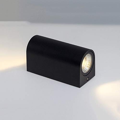 Applique murale LED pour éclairer vos soirées sur la terrasse et sécuriser l'escalier