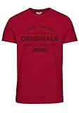 La camiseta queda bien con vaqueros y chaqueta de piel.
