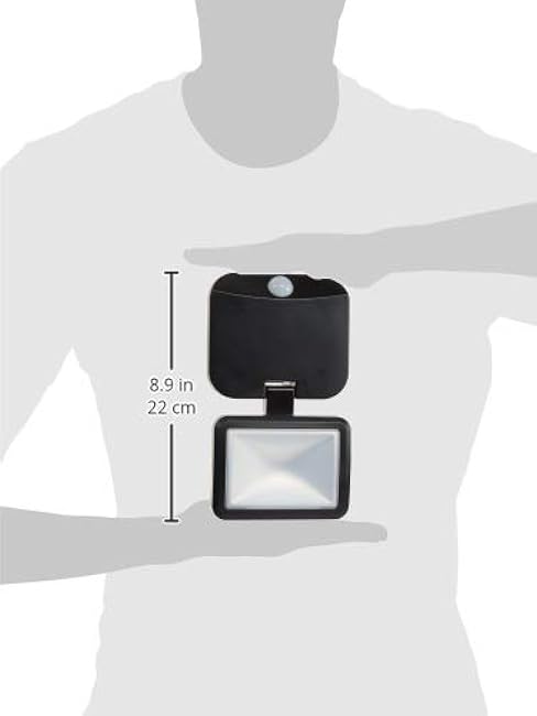 Energizer Single Head Security Light, Wireless, Battery Operated, 120¡ã Motion Detection, 300 Lumens, Tilts & Swivels Activated LED Spotlight, Black, 1 Pack, 40777-S1