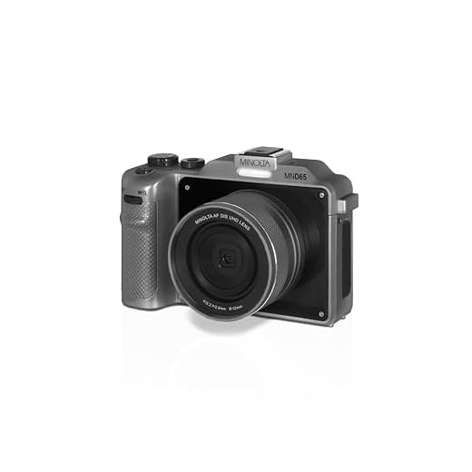 Minolta Compact Digital Camera with Dual Lens