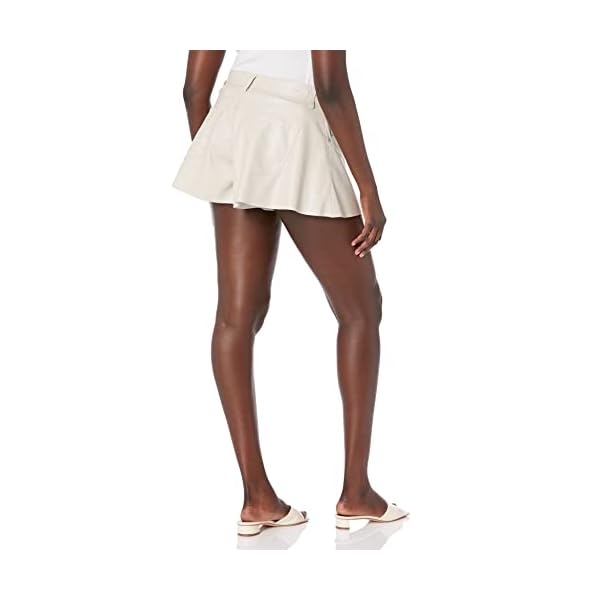 [BLANKNYC] Womens Luxury Clothing Vegan Leather Flare Shorts, Comfortable & Stylish, Clear Cut, 31 - Image 3