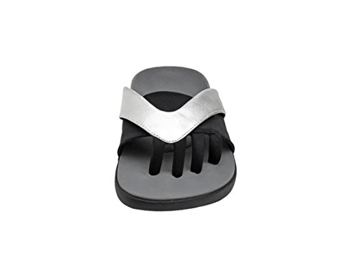 Wellrox Women's Evo-Grasp Silver Casual Sandal 6