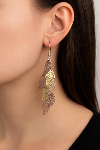 Boucles d’oreilles pendantes feuilles ajourées dégradé or, cuivre et bronze en acier inoxydable, bijou artisanal fait main en France, élégant et léger – vue 2