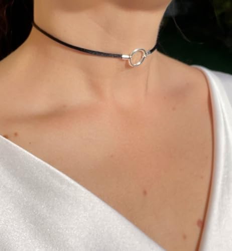 Pendentif qui tourne ? Solution avec ce collier choker extensible - 5