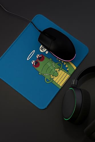 Image of Mouse Pad for Laptop & Desktop | 9x7 Inch Anti-Fray Stitched Edges | Non-Slip Rubber Base | Desk Setup Accessory for Students, Gamers & Professionals (Aligator)