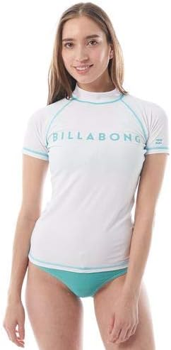 Amazon Co Jp ビラボン レディース 半袖 ラッシュガード Tシャツ タイトフィット Aj013 858 Rash Guard Ss 海 スポーツ おしゃれ スポーツ アウトドア