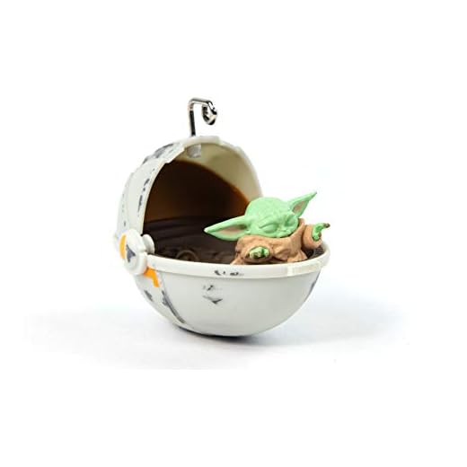 Numskull Officiell Star Wars The Mandalorian Baby Yoda The Child 3D julgranspynt – lila julig hängdekor, en storlek, NS2440