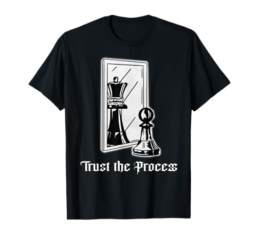 Confía en el Rey de Ajedrez Proces Camiseta