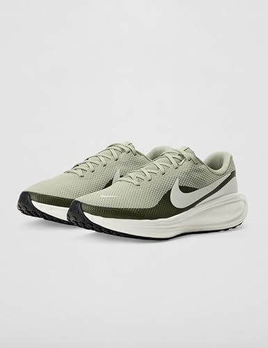 Image of Nike Men's Revolution 8 Road Running Shoes