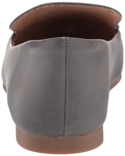 Image of Amazon Essentials Women's Loafer Flat