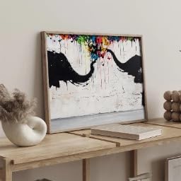 Affiche abstraite d'animaux colorés pour dynamiser votre grand salon moderne
